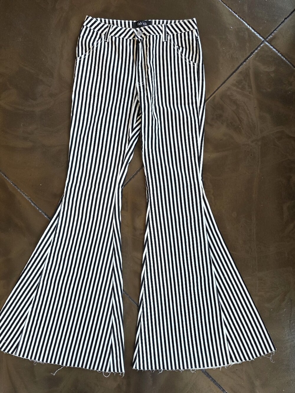 Fab’rik Black White Striped Flare Pants Size M Retro Y2K Mod 70s Flare